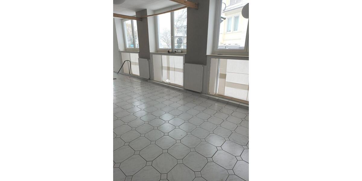 Gewerbeobjekt Bad Salzuflen Ehrsen-Breden - 690&euro; | Angebot:25055070