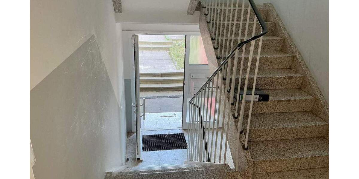 Etagenwohnung Detmold Hakedahl - 4 Zimmer, 94 m&sup2;, 105.000&euro; | Angebot:25663799