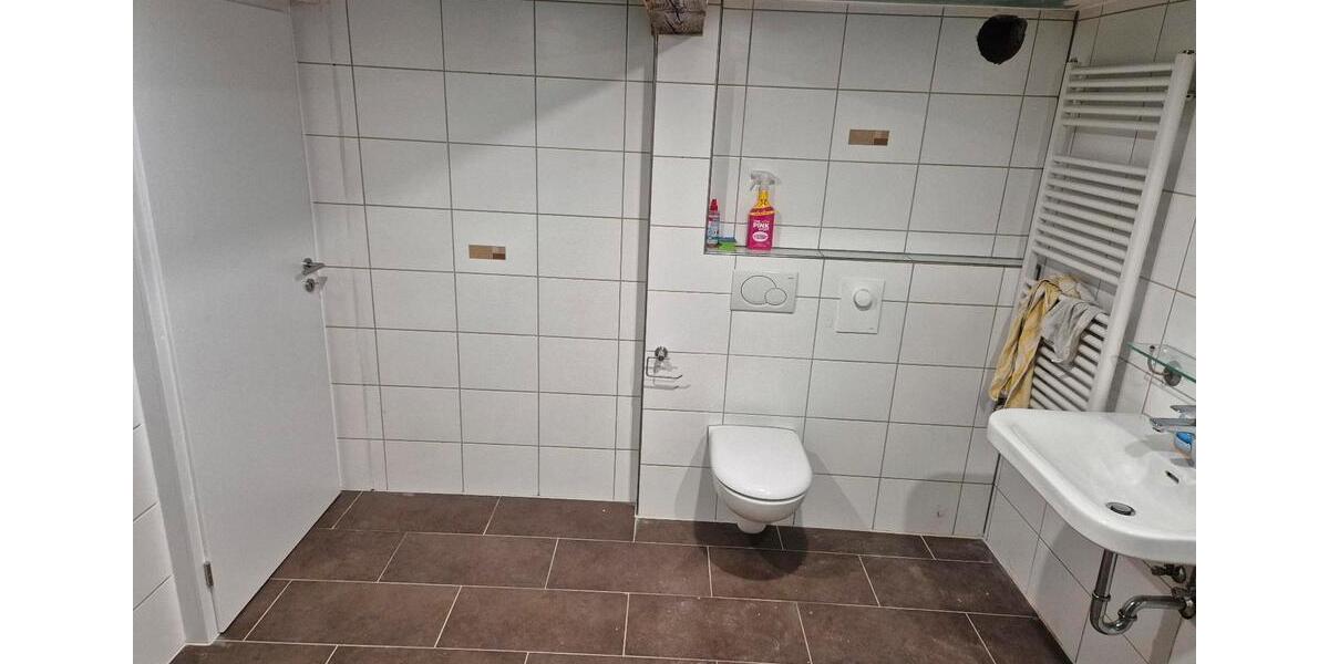 Großzügige Altbauwohnung mit Garten – sofort verfügbar 5 zimmer