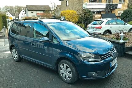 VW Touran 203.000 km 7.800 &euro; Detmold 32758