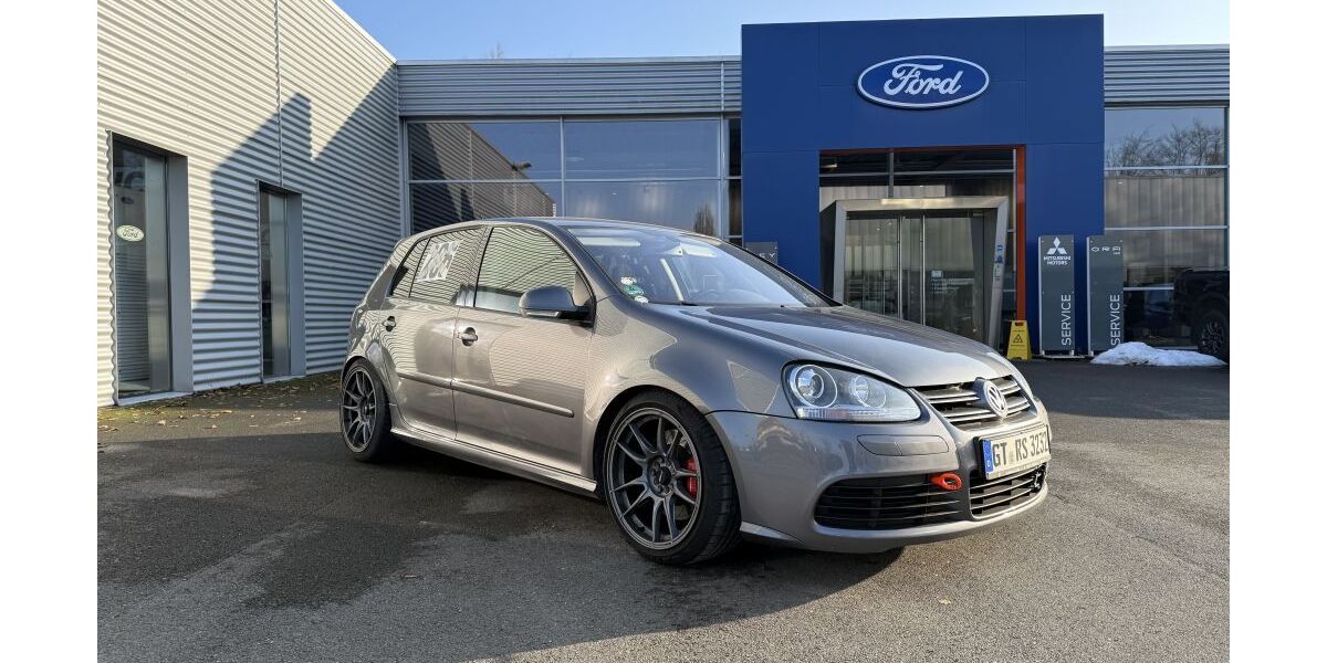 VW Golf 62.487 km 29.950 &euro; Halle Westfalen 33790