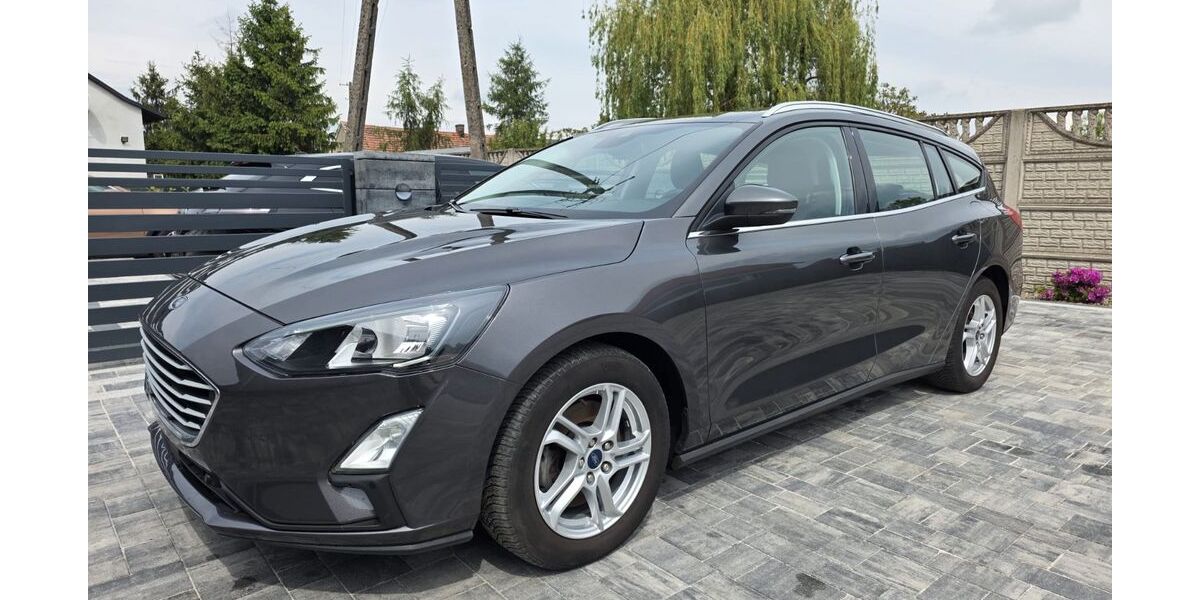 Ford Focus 56.500 km 9.900 &euro; Bielefeld 33719