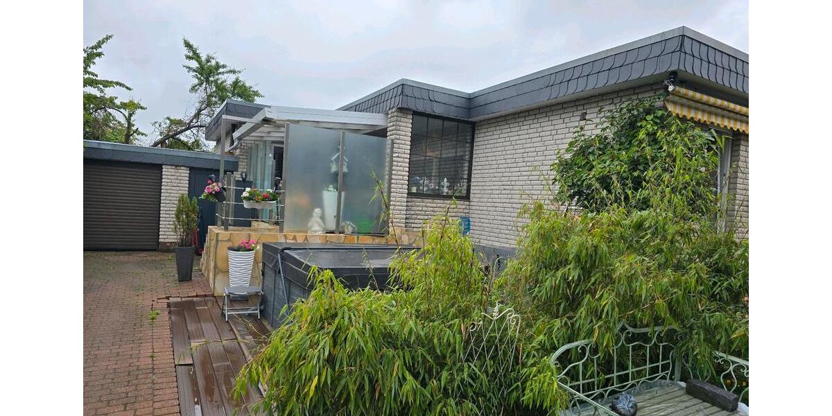 Bungalow Bielefeld Sennestadt - 4 Zimmer, 120 m&sup2;, 480.000&euro; | Angebot:26901794