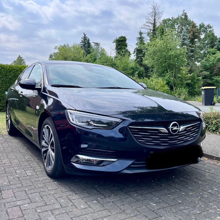 Opel Insignia 97.200 km 15.700 € Stukenbrock 33758
