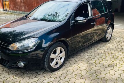 VW Golf 145.000 km 5.490 &euro; Herzebrock Clarholz 33442