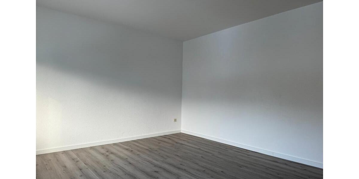Erdgeschoßwohnung Bad Salzuflen Ehrsen-Breden - 3 Zimmer, 97 m&sup2;, 850&euro; | Angebot:26646051