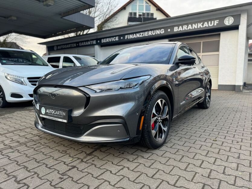 Ford Mustang Mach-E 94.000 km 29.850 € Paderborn 33098