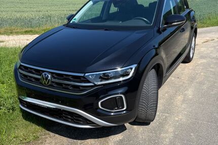 VW T-Roc 74.000 km 24.490 &euro; Hüllhorst 32609