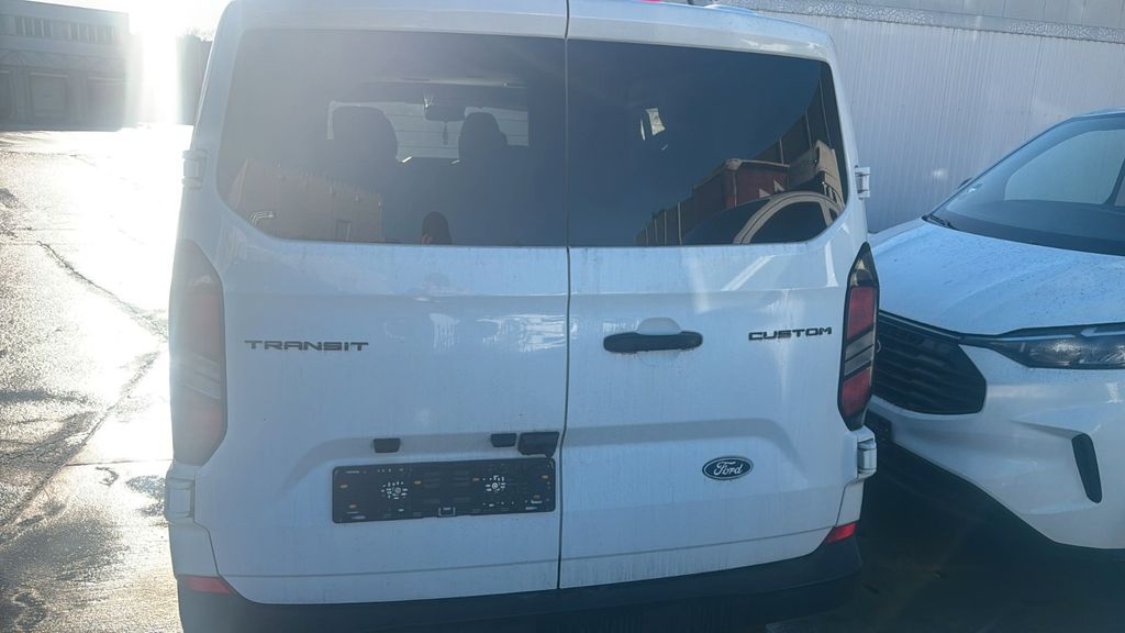 Ford Transit Custom 16.200 km 36.950 &euro; Versmold 33775