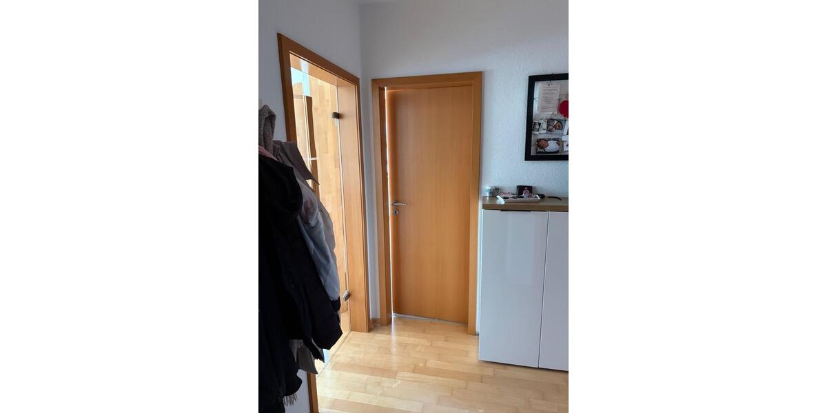 Etagenwohnung Enger - 3 Zimmer, 85 m&sup2;, 650&euro; | Angebot:26414663