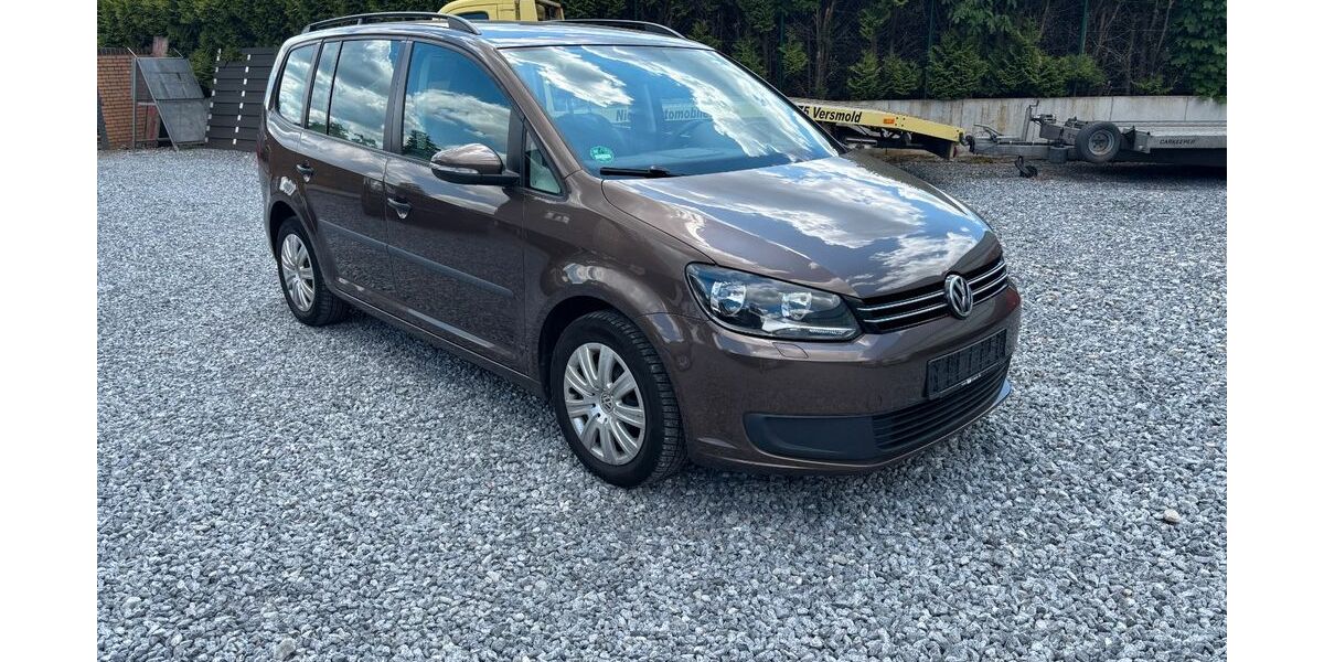 VW Touran 248.500 km 6.050 &euro; Versmold 33775
