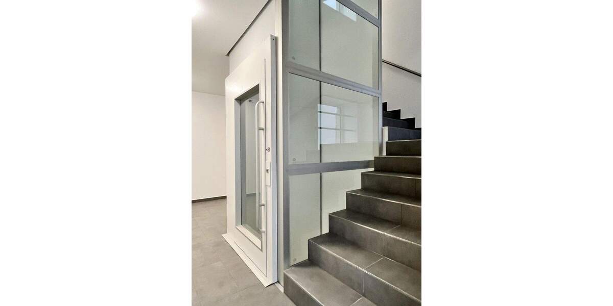 Etagenwohnung Bielefeld Schildesche - 3 Zimmer, 79 m&sup2;, 1.130&euro; | Angebot:25696044