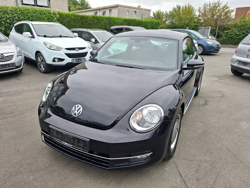 VW Beetle 171.000 km 6.699 € Paderborn 33100