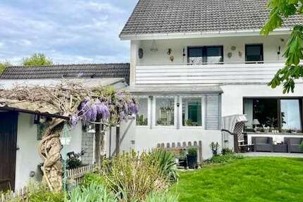 Haus zum Kaufen in Marienfeld 415.000 € 144.69 m² 7 zimmer