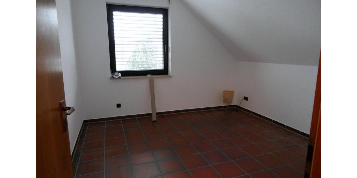 Ruhige Wohnung für neuen, ruhigen Bewohner in 33803 Steinhagen OT 2 zimmer