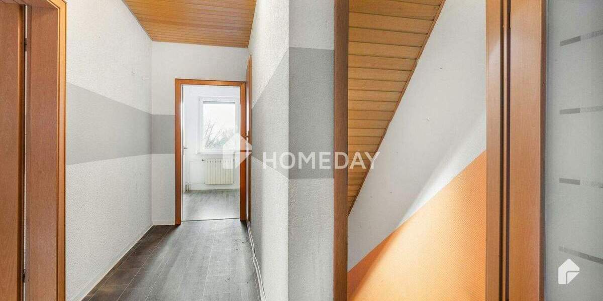 Mehrfamilienhaus, Wohnhaus Leopoldshöhe Bechterdissen - 7 Zimmer, 200 m&sup2;, 399.000&euro; | Angebot:25289468