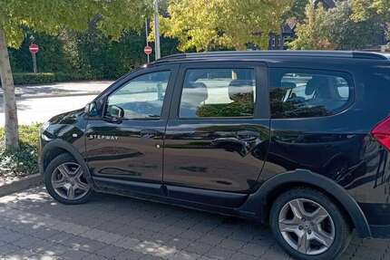 Dacia Lodgy 57.000 km 14.800 &euro; Löhne 32584