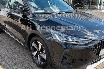 Ford Focus 16.000 km 26.450 € Hilter 49176