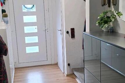Haus Harsewinkel - 5 Zimmer, 120 m&sup2;, 360.000&euro; | Angebot:27162911