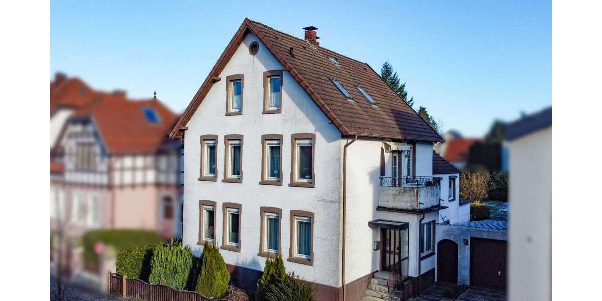 Einfamilienhaus Oerlinghausen - 8 Zimmer, 196 m&sup2;, 349.000&euro; | Angebot:26449526