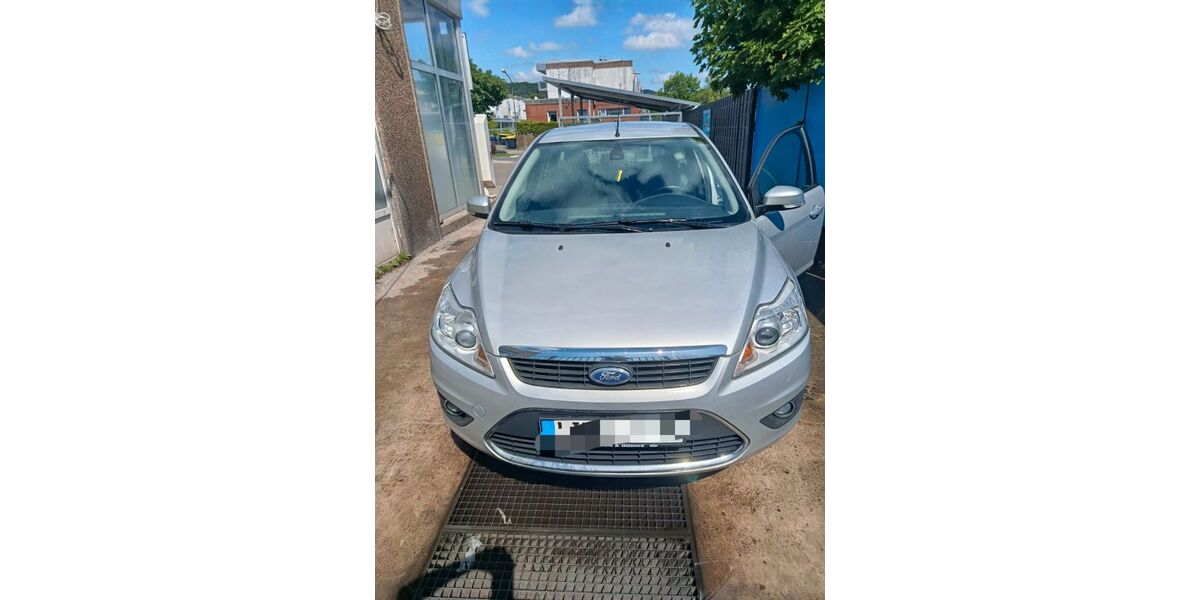Ford Focus 303.000 km 1.500 &euro; Oerlinghausen 33813