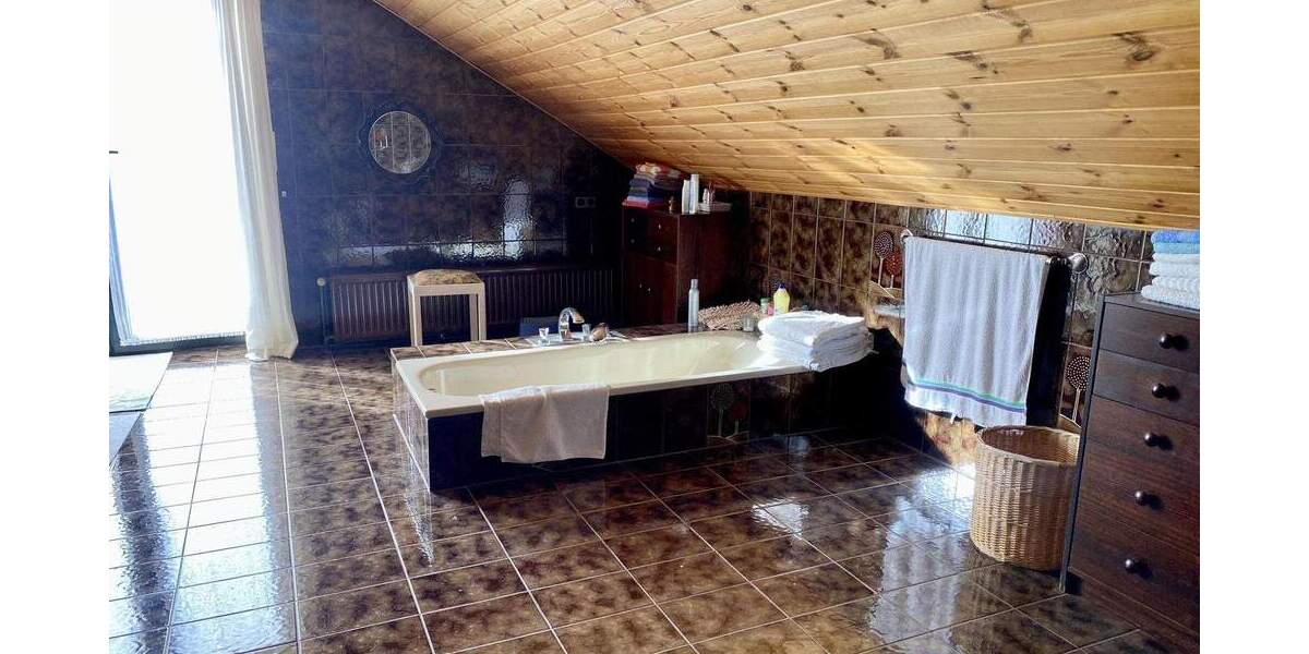 Einfamilienhaus Bielefeld Sennestadt - 5 Zimmer, 216 m&sup2;, 459.000&euro; | Angebot:25669159