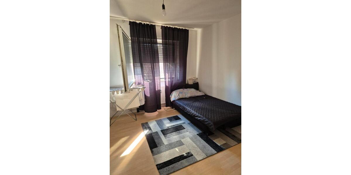 Etagenwohnung Gütersloh - 6 Zimmer, 134 m&sup2;, 268.000&euro; | Angebot:27000618