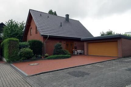 Haus Bad Oeynhausen Dehme - 5 Zimmer, 130 m&sup2;, 1.750&euro; | Angebot:26035162