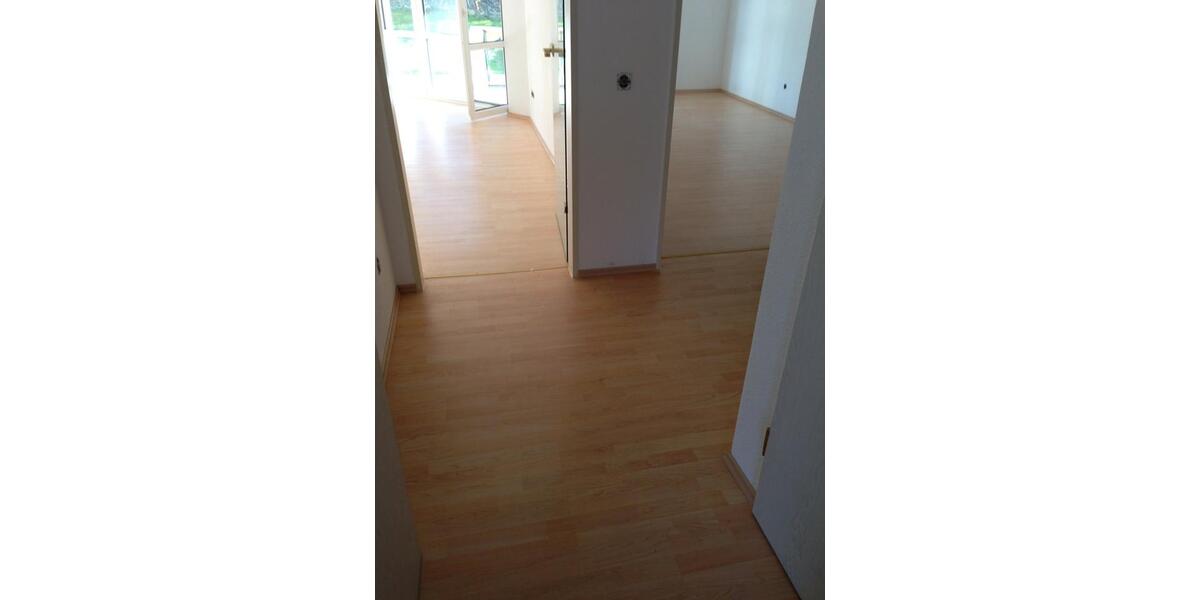 Erdgeschoßwohnung Lage - 2 Zimmer, 56 m&sup2;, 138.000&euro; | Angebot:26145630