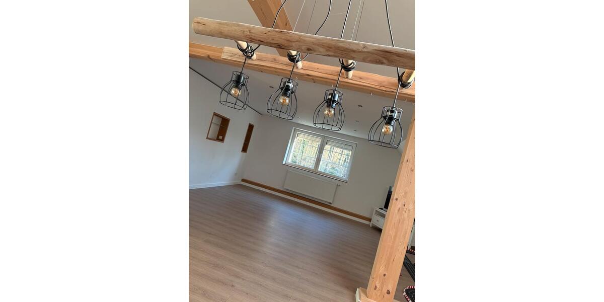 Dachgeschoßwohnung Vlotho - 3 Zimmer, 110 m&sup2;, 900&euro; | Angebot:25654674