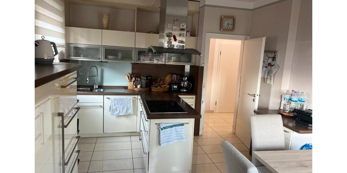 Etagenwohnung Bielefeld Brackwede - 4 Zimmer, 100 m&sup2;, 1.300&euro; | Angebot:25793323