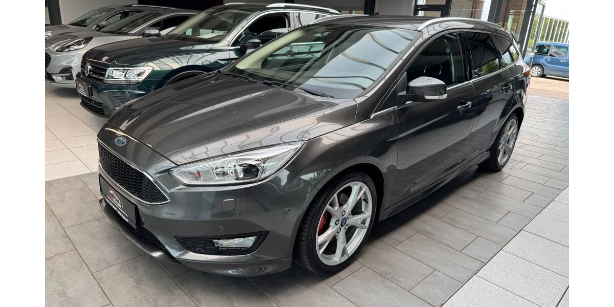 Ford Focus 153.000 km 7.450 &euro; Detmold 32758