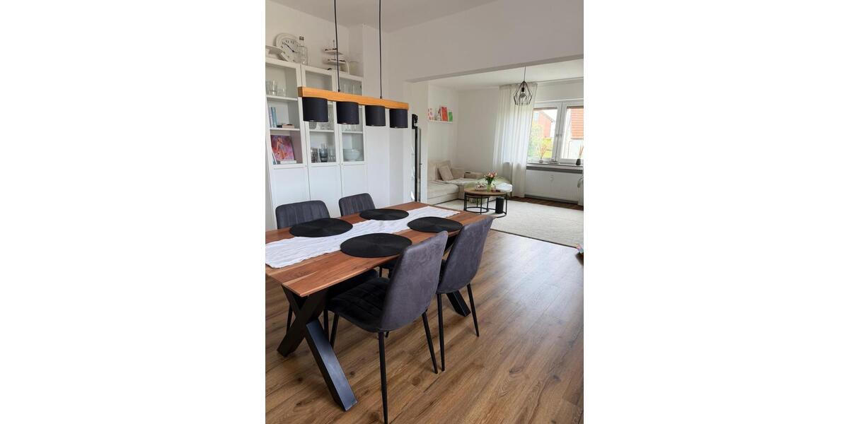 Etagenwohnung Oerlinghausen - 2 Zimmer, 80 m&sup2;, 1.000&euro; | Angebot:26168990