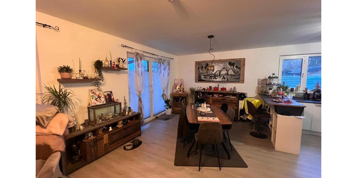 Doppelhaushälfte zum 01.03.2026 frei. 5 zimmer