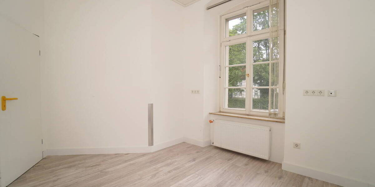 Gewerbeobjekt Detmold Innenstadt - 5 Zimmer, 1.100&euro; | Angebot:26161705