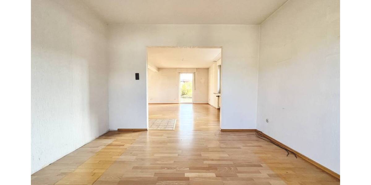 Mehrfamilienhaus, Wohnhaus Detmold Spork-Eichholz - 5 Zimmer, 144 m&sup2;, 229.000&euro; | Angebot:26276580