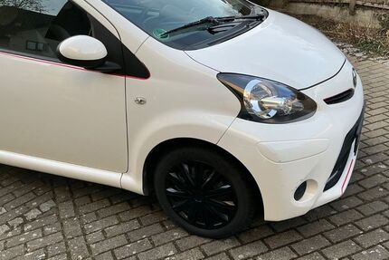 Toyota Aygo (X) 138.290 km 4.490 &euro; Bielefeld 33729
