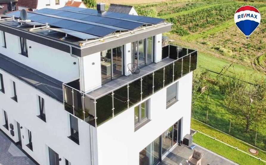 Haus zum Kaufen in Bielefeld 1.749.999 € 273 m²