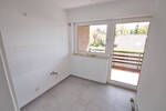 Etagenwohnung Lage - 3 Zimmer, 93 m&sup2;, 220.000&euro; | Angebot:26657743