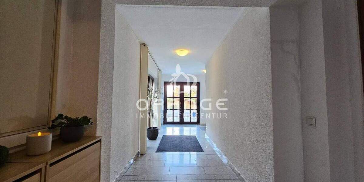 ***Großzügiges Zweifamilienhaus mit ca. 12.000 m² Traumgrundstück*** 1 zimmer