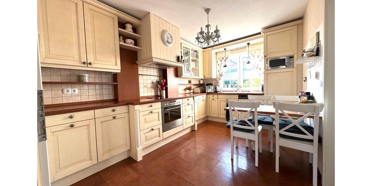 Einfamilienhaus Leopoldshöhe - 6 Zimmer, 126 m&sup2;, 550.000&euro; | Angebot:26799546