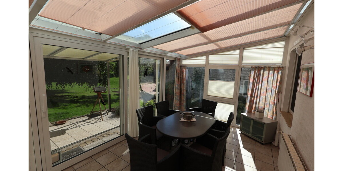 Einfamilienhaus mit Potenzial – ruhige Lage, nur ein Nachbar - Einfamilienhaus Hüllhorst | Angebot:22941402