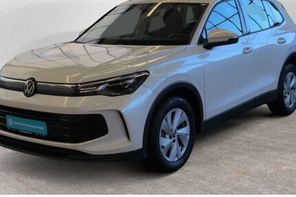 VW Tiguan 13.089 km 31.390 &euro; Lemgo 32657