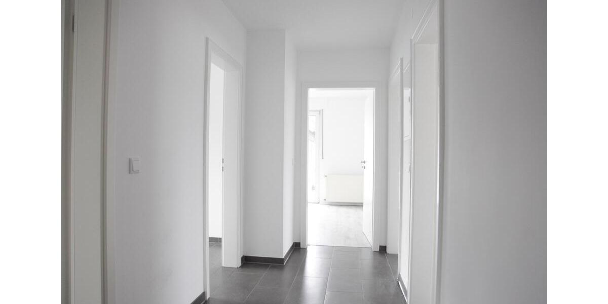 Dachgeschoßwohnung Bielefeld Brackwede - 3 Zimmer, 85 m&sup2;, 800&euro; | Angebot:25417259