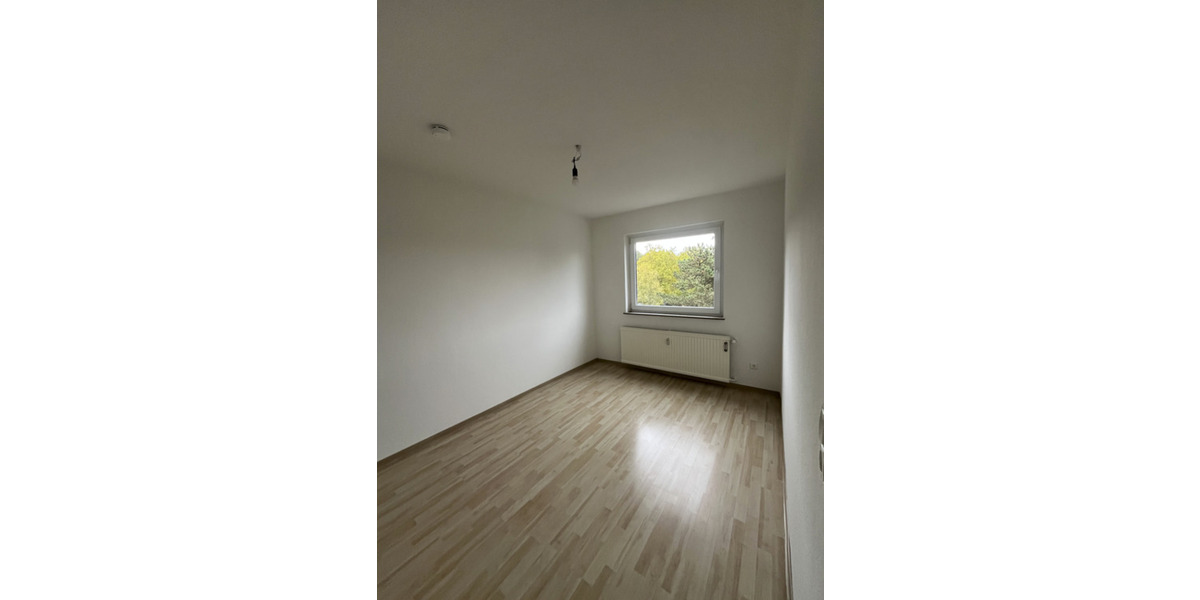 Etagenwohnung Oerlinghausen - 3 Zimmer, 80 m&sup2;, 585&euro; | Angebot:21474941