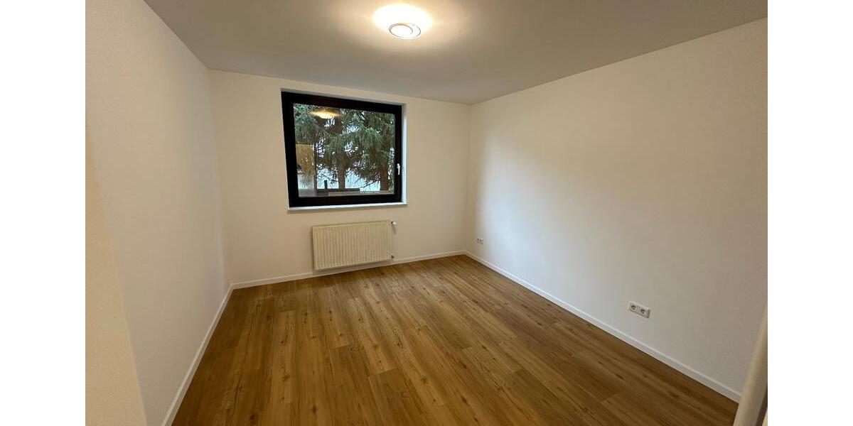 Doppelhaushälfte Detmold - 4 Zimmer, 113 m&sup2;, 315.000&euro; | Angebot:27137106