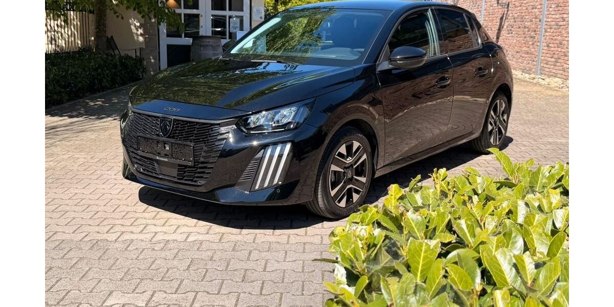 Peugeot 208 24.900 km 16.900 &euro; Gütersloh 33335
