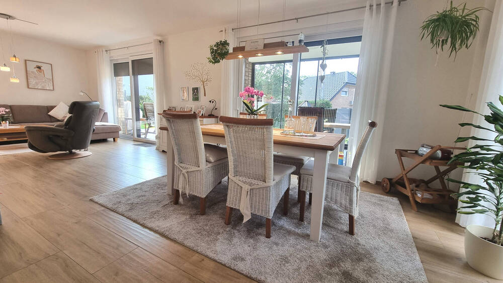 Etagenwohnung Hiddenhausen Oetinghausen - 5 Zimmer, 142 m&sup2;, 398.000&euro; | Angebot:25770345