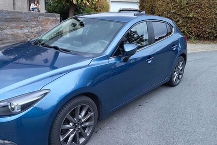 Mazda 3 124.077 km 11.990 € Lemgo 32657