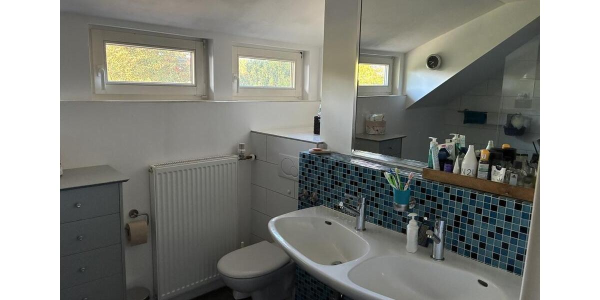 Großzügiges Einfamilien-Wohnhaus auf großem Grundstück 7 zimmer